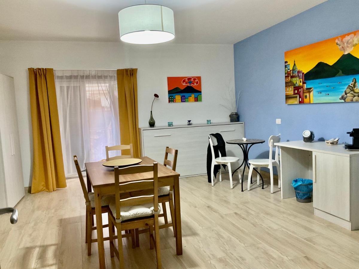 'A Room De' Scugnizzi 那不勒斯 外观 照片