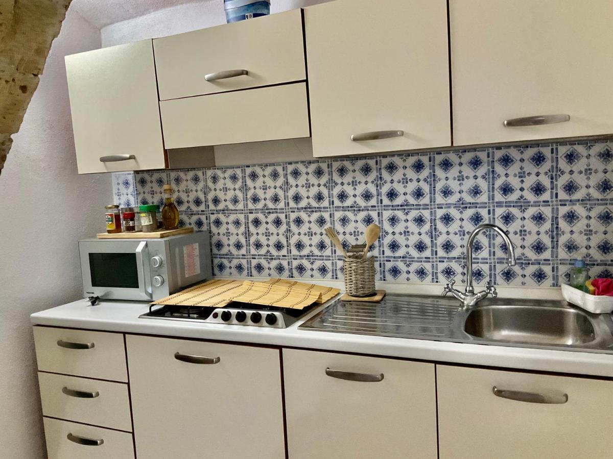 'A Room De' Scugnizzi 那不勒斯 外观 照片