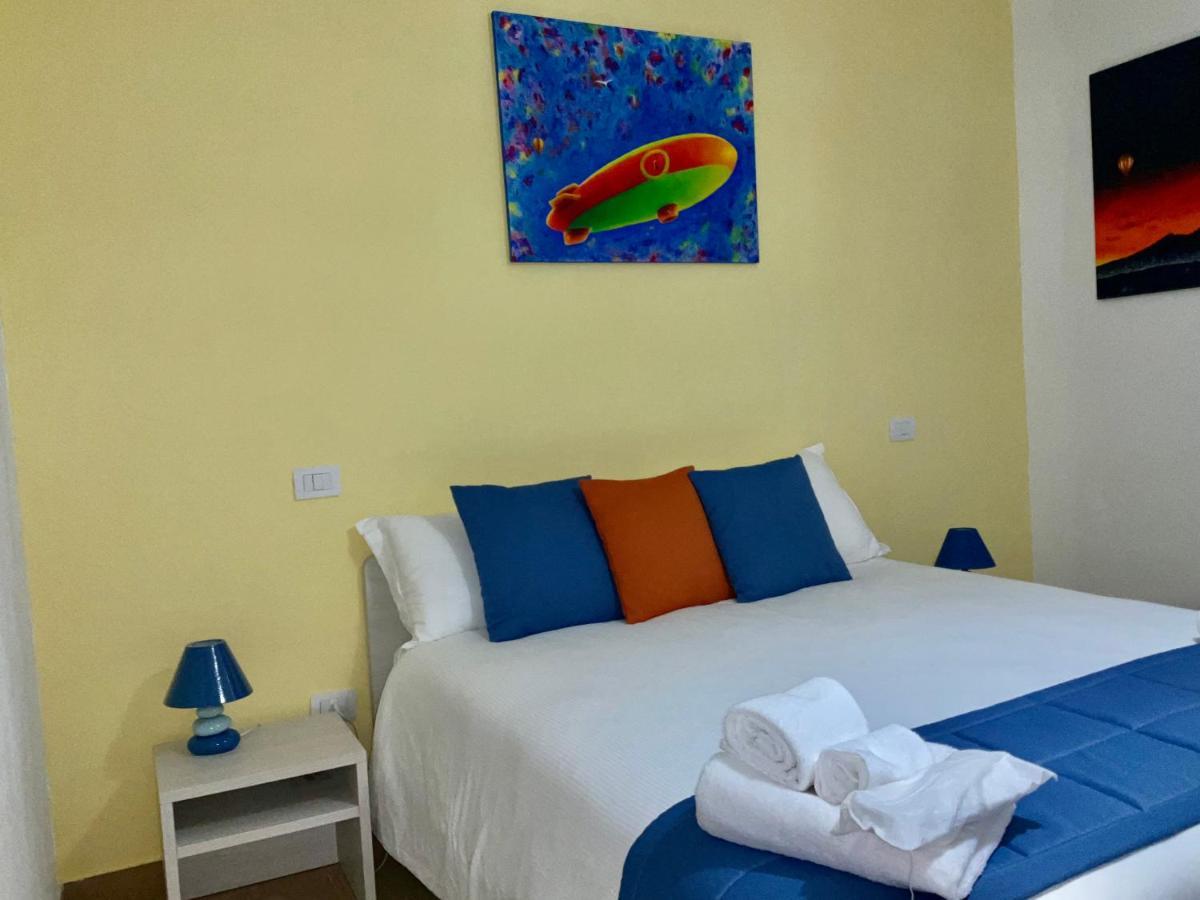'A Room De' Scugnizzi 那不勒斯 外观 照片