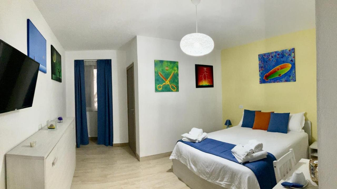 'A Room De' Scugnizzi 那不勒斯 外观 照片