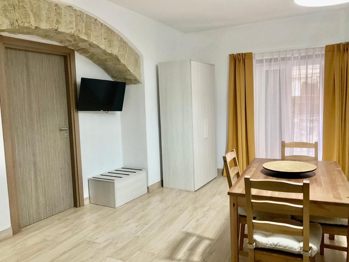 'A Room De' Scugnizzi 那不勒斯 外观 照片