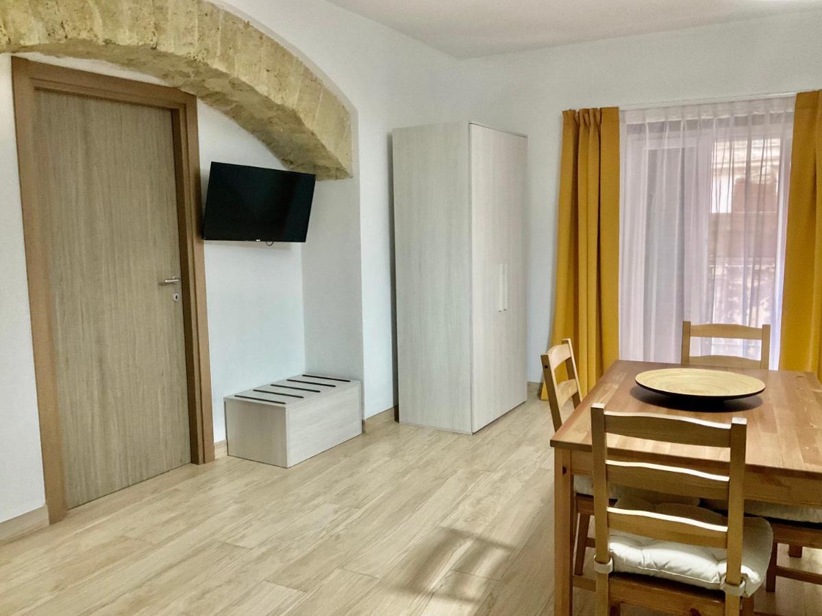 'A Room De' Scugnizzi 那不勒斯 外观 照片
